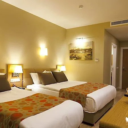 Hotel Grand Plaza
