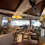 Grand Plaza