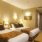 Grand Plaza