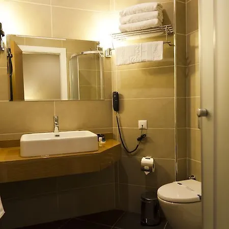 Grand Plaza 3* İstanbul