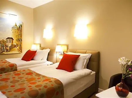 Otel Grand Plaza