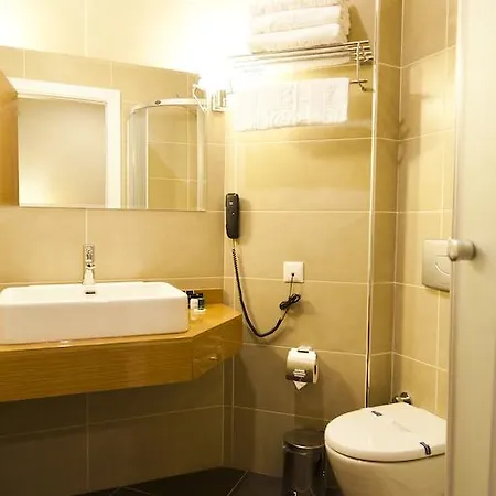 Grand Plaza 3* İstanbul